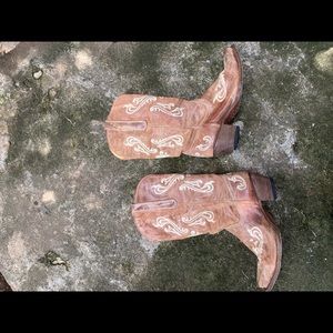 Cowgirl Boots Size 9